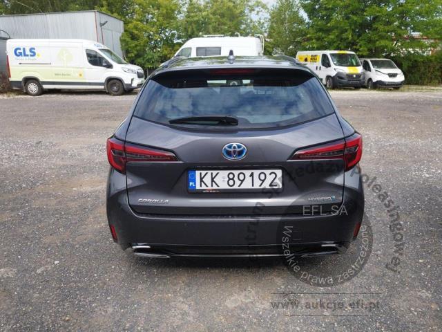 4 - Toyota  Corolla  2023r. KK89192 Pojazd znajduje się w firmie ARCTOS GROUP sp. z o.o. Al. Krakowska 7, 02-183 Warszawa