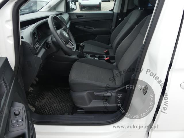 7 - Volkswagen Caddy 2.0 TDI Kombi 2021r. DW3RN05 Pojazd znajduje się w firmie ARCTOS GROUP sp. z o.o. Al. Krakowska 7, 02-183 Warszawa