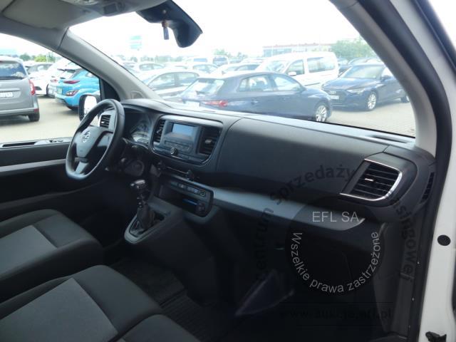 10 - Opel Vivaro 2.0 CDTI Extra Long 2022r. DW9SU52 Magnice