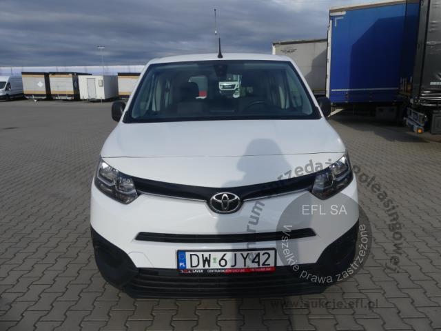 3 - Toyota Proace City Verso 1.5 D-4D 2020r. DW6JY42 Magnice