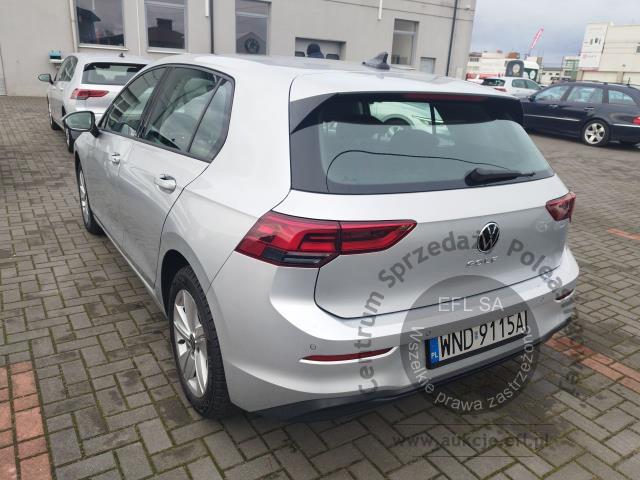 2 - Volkswagen Golf VIII 2.0 TDI Life 2022r. WND9115A UWAGA!! Pojazd znajduje się w firmie AUTO MOTO CENTRUM sp. z o.o. ul. Ostrowska 328 (przy Trasie Katowickiej) 61-312 Poznań