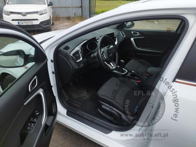 7 - Kia  Ceed  2023r. WZ548GG Pojazd znajduje się w firmie ARCTOS GROUP sp. z o.o. Al. Krakowska 7, 02-183 Warszawa