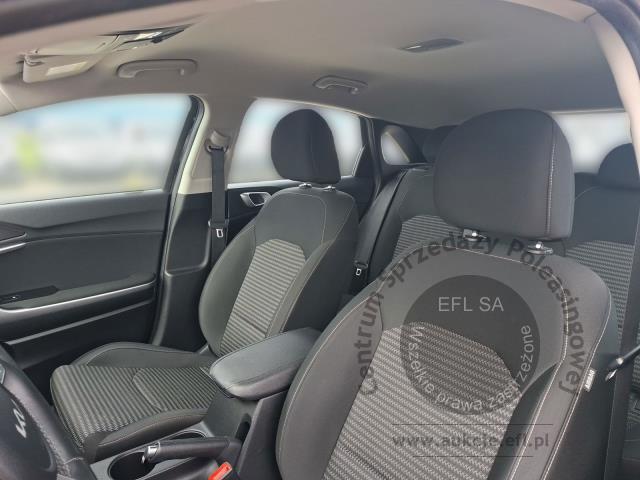 17 - EFL FINANCE KIA CEED 1.0 T-GDI 120KM HATCHBACK 2022r.