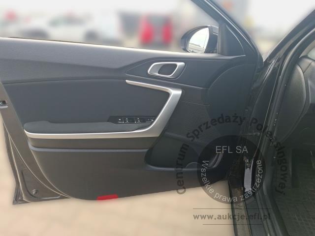 10 - EFL FINANCE KIA CEED 1.0 T-GDI 120KM HATCHBACK 2022r.