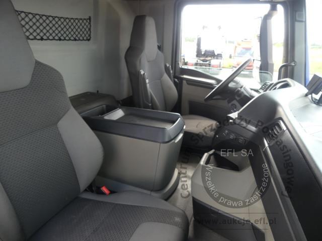 8 - MAN TGS 26.430 6X2-4 BL CH AUTOMAT 2023r.