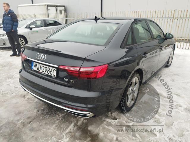 3 - Audi A4 35 TDI mHEV Advanced S tronic Sedan  2022r. WND3986C Pojazd znajduje się w firmie ARCTOS GROUP sp. z o.o. Al. Krakowska 7, 02-183 Warszawa
