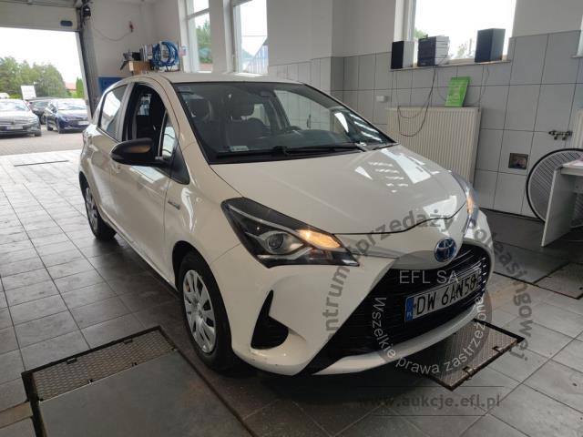 2 - Toyota Yaris Hybrid 100 Active 2018r. DW6AW58 UWAGA!! Pojazd znajduje się w lokalizacji: Janki, Al. Krakowska 52, 05-090 Janki