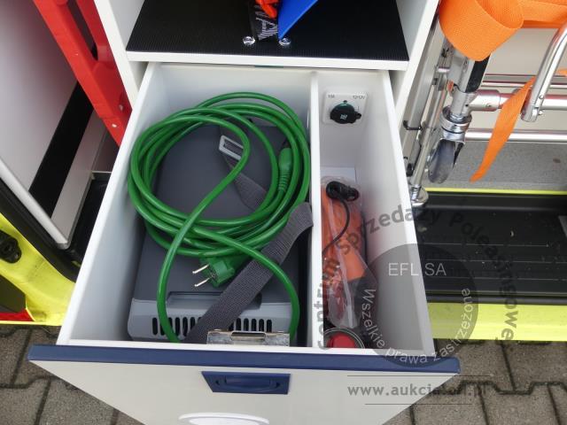 34 - Ambulans WAS VOLKSWAGEN CRAFTER SYN1E / WAS-1 2.0 TDI TYP A 2024r.