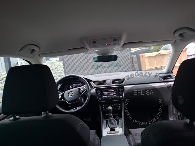 10 - Skoda Superb 2.0 TDI SCR Style DSG 2023r. PY32368 Uwaga! Pojazd znajduje się w firmie AACAR sp. z o.o. Jawornik 90, 32-400 Myślenice