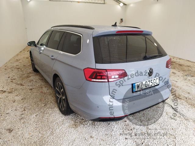 2 - Volkswagen Passat 1.5 TSI EVO Business DS 2023r. WZ075GC Pojazd znajduje się w firmie ARCTOS GROUP sp. z o.o. Al. Krakowska 7, 02-183 Warszawa