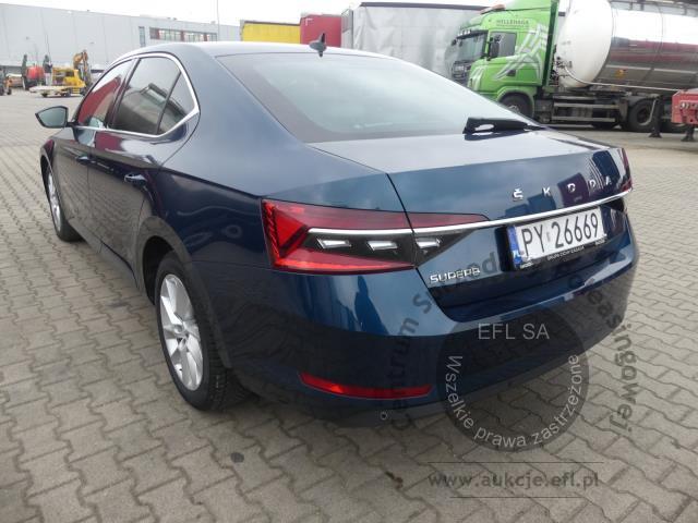 16 - SKODA SUPERB 2.0 TDI LIFTBACK STYLE 2022r.
