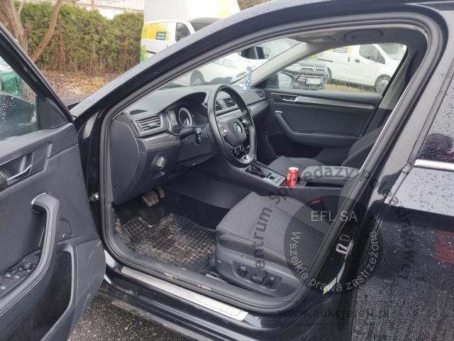 8 - Skoda Superb 2.0 TDI SCR 4x4 Style D 2021r. WI824LF Pojazd znajduje się w firmie ARCTOS GROUP sp. z o.o. Al. Krakowska 7, 02-183 Warszawa