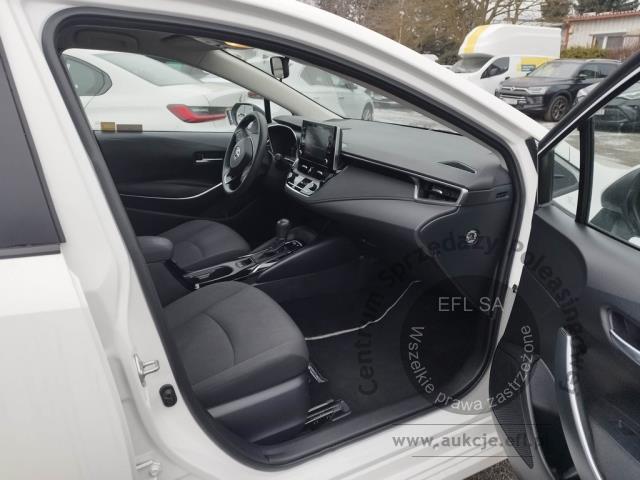 19 - Toyota Corolla 1.8 Hybrid GPF Active 2022r. WND3921C UWAGA!! Pojazd znajduje się w firmie Arctos Sp. z o.o. Warszawa, Al. Krakowska 7, 02-183 Warszawa