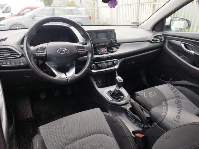 12 - Hyundai i30 1.5 DPI Classic + 2021r. DW5PK20 UWAGA!! Pojazd znajduje się w lokalizacji: Warszawa, Al. Krakowska 7, 02-183 Warszawa