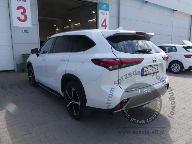 19 - TOYOTA HIGHLANDER 2.5 HYBRID AWD-I 2022r.