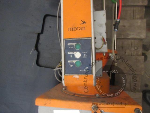 28 - Wtryskarka hydrauliczna BATTENFELD 2003r.