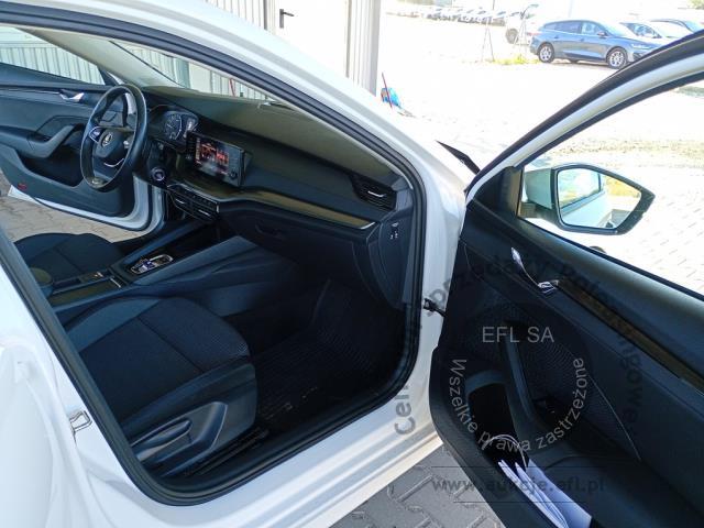 11 - Skoda Octavia 2.0 TDI Ambition DSG 2023r. WZ048GT Pojazd znajduje się w firmie ARCTOS GROUP sp. z o.o. Al. Krakowska 7, 02-183 Warszawa