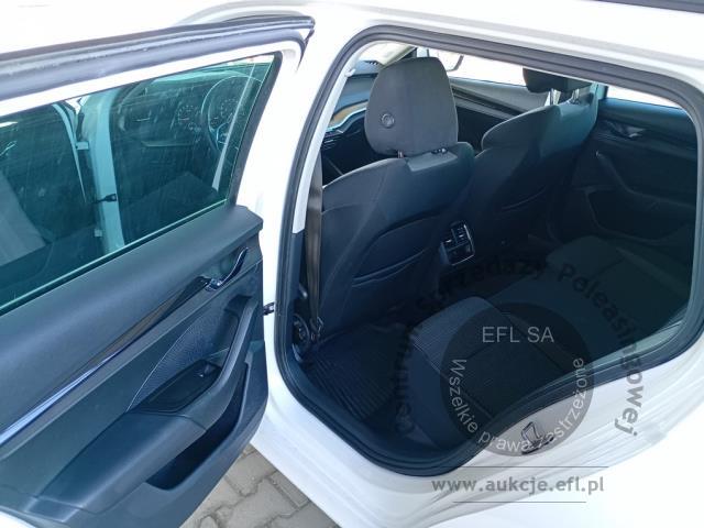 8 - Skoda Octavia 2.0 TDI Ambition DSG 2023r. WZ048GT Pojazd znajduje się w firmie ARCTOS GROUP sp. z o.o. Al. Krakowska 7, 02-183 Warszawa