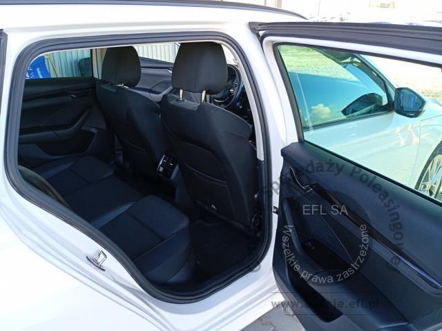 10 - Skoda Octavia 2.0 TDI Ambition DSG 2023r. WZ048GT Pojazd znajduje się w firmie ARCTOS GROUP sp. z o.o. Al. Krakowska 7, 02-183 Warszawa
