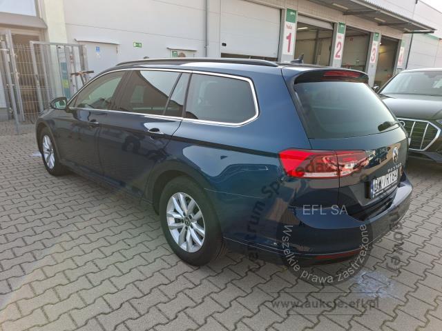 5 - Volkswagen Passat 2.0 TDI EVO Business 2022r. DW7RY84 Magnice