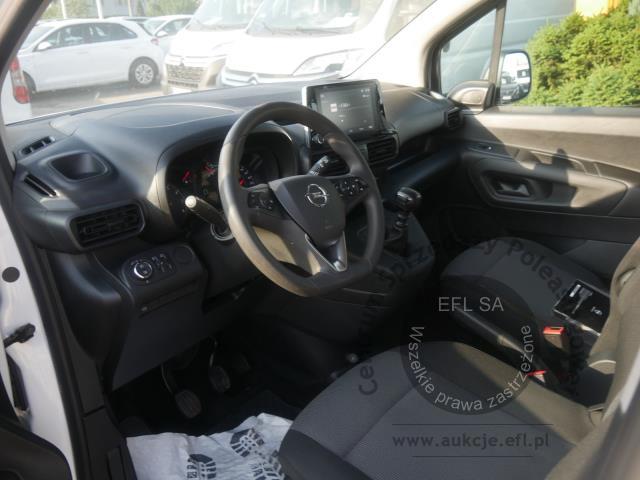 7 - OPEL Combo Cargo XL 1.5 CDTI 2,3t  2022r. DW1SU91 AUTO MOTO CENTRUM Sp. z o.o. Poznań 61-312, ul. Ostrowska  328