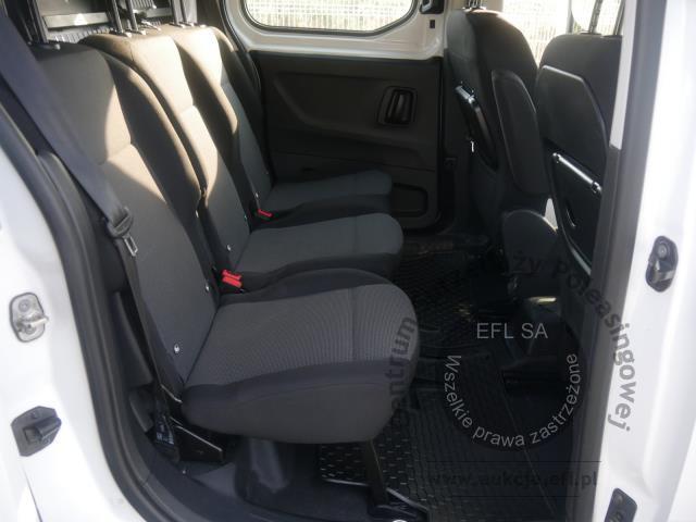 10 - OPEL Combo Cargo XL 1.5 CDTI 2,3t  2022r. DW1SU91 AUTO MOTO CENTRUM Sp. z o.o. Poznań 61-312, ul. Ostrowska  328