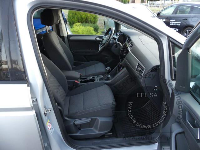 10 - Volkswagen Touran 2.0 TDI Comfortline DSG 2022r. PY10157 UWAGA!! Pojazd znajduje się w firmie AUTO MOTO CENTRUM sp. z o.o. ul. Ostrowska 328 (przy Trasie Katowickiej) 61-312