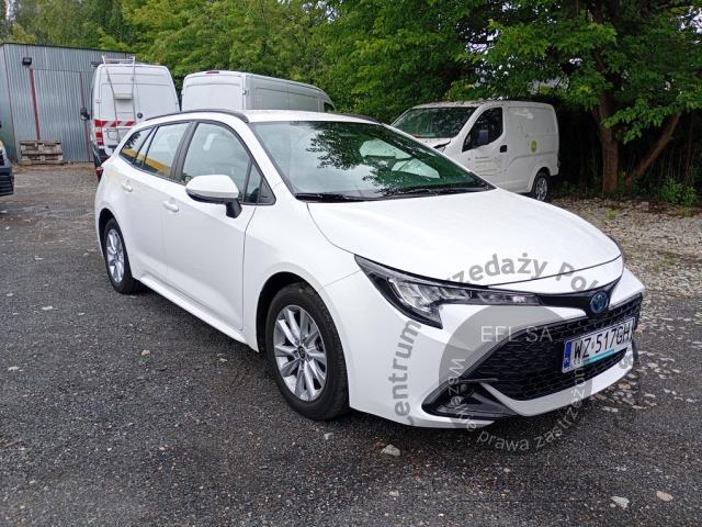 3 - Toyota Corolla 1.8 Hybrid Comfort 2023r. WZ517GH Pojazd znajduje się w firmie ARCTOS GROUP sp. z o.o. Al. Krakowska 7, 02-183 Warszawa