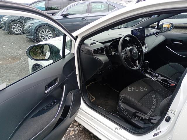 7 - Toyota Corolla 1.8 Hybrid Comfort 2023r. WZ517GH Pojazd znajduje się w firmie ARCTOS GROUP sp. z o.o. Al. Krakowska 7, 02-183 Warszawa
