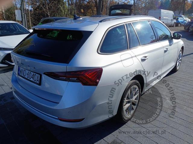 4 - SKODA  OCTAVIA 2022r. WND6040A Pojazd znajduje się w firmie AACAR sp. z o.o. Jawornik 90, 32-400 Myślenice