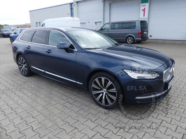 5 - Volvo V90 B4 D AWD Plus Bright 2022r. WND0788C Magnice