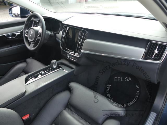 9 - Volvo V90 B4 D AWD Plus Bright 2022r. WND0788C Magnice