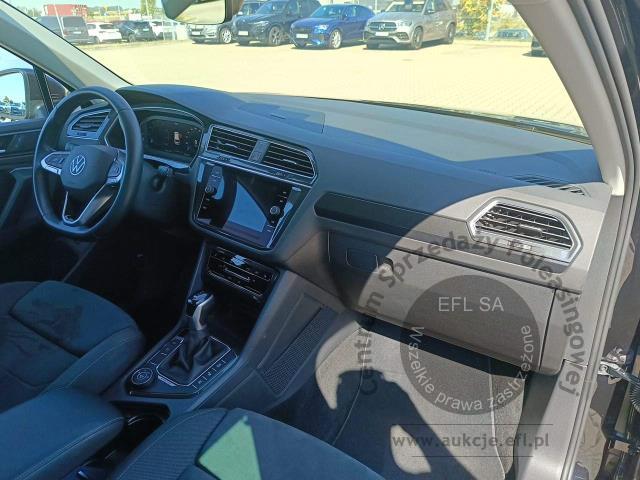 12 - Volkswagen Tiguan 2.0 TSI 4Mot. Elegance  2022r. DW6TE74 Magnice