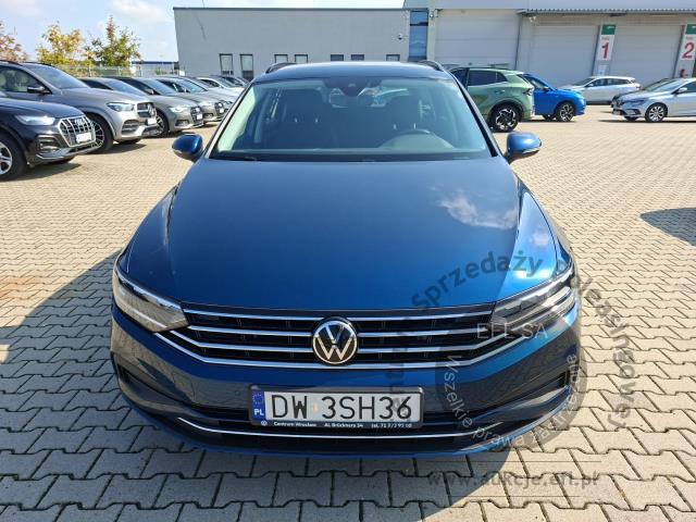 2 - Volkswagen Passat 2.0 TDI EVO Business 2022r. DW3SH36 Magnice
