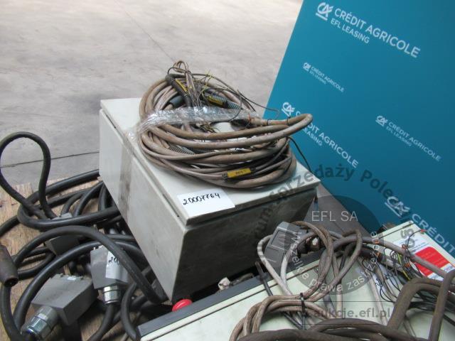 12 - Robot spawalniczy Kawasaki BA006L