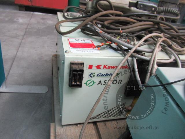 19 - Robot spawalniczy Kawasaki BA006L