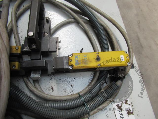 22 - Robot spawalniczy Kawasaki BA006L