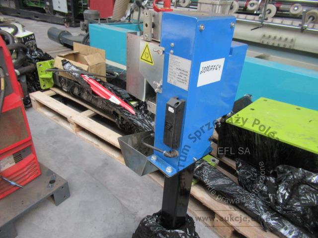31 - Robot spawalniczy Kawasaki BA006L