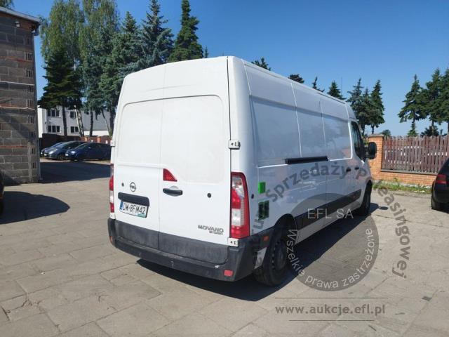4 - Opel  Movano  2019r. DW8FM42 UWAGA!! Pojazd znajduje się w firmie ARCTOS GROUP sp. z o.o. Al. Krakowska 7, 02-183 Warszawa