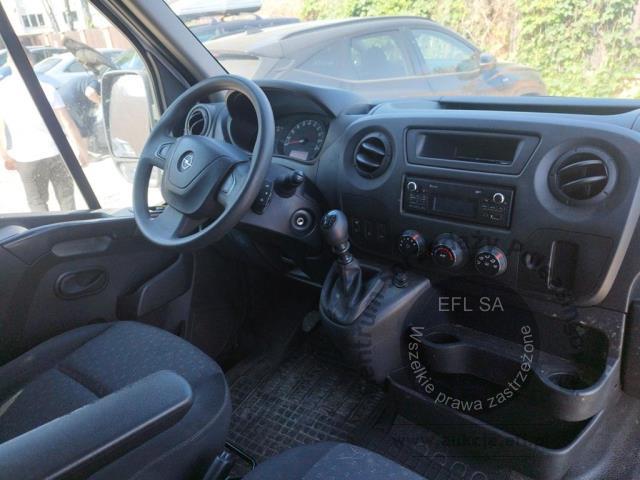 8 - Opel  Movano  2019r. DW8FM42 UWAGA!! Pojazd znajduje się w firmie ARCTOS GROUP sp. z o.o. Al. Krakowska 7, 02-183 Warszawa