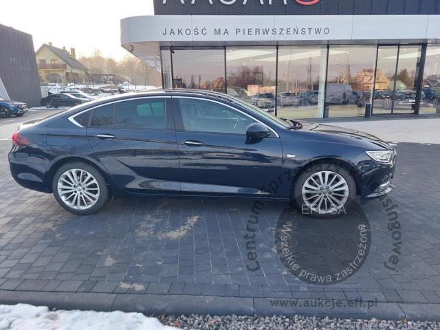 6 - OPEL INSIGNIA GRAND SPORT 2019r. KR6KR63 Uwaga! Pojazd znajduje się w firmie AACAR sp. z o.o. Jawornik 90, 32-400 Myślenice