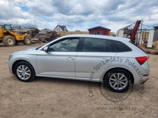 5 - Skoda Scala 1.5 TSI Ambition 2022r. DW7TX53 UWAGA!! Pojazd znajduje się w lokalizacji: GDAŃSK Ul. Zawodników 1 80-729 Gdańsk