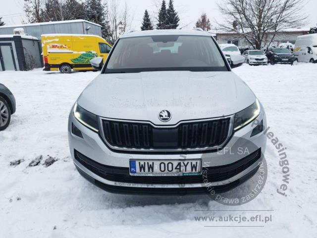 2 - Skoda Kodiaq 2.0 TDI 4x4 Style DSG 2019r. WW004YW UWAGA!! Pojazd znajduje się w firmie Arctos Sp. z o.o. Warszawa, Al. Krakowska 7, 02-183 Warszawa