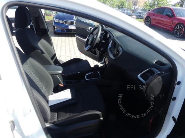 11 - Kia Ceed 1.0 T-GDI S Kombi 2022r. DW5SU61 Magnice