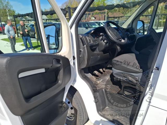 7 - Opel  Movano  2024r. KK1383H Pojazd znajduje się w firmie AACAR sp. z o.o. Kasztanowa 5, 32-400 Jawornik