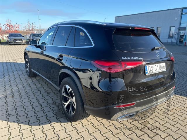 2 - MERCEDES BENZ GLC 300 DE 4-MATIC AVANTGARDE 2024r. DX31066 Magnice