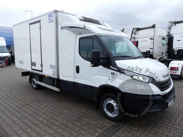 3 - IVECO / ROMCAR DAILY 35S18 3.0 CHŁODNIA FRCX 2022r.