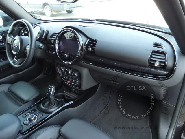 8 - MINI CLUBMAN COOPER S ALL4 2021r.