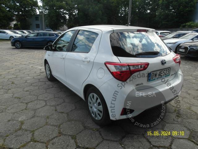 4 - Toyota Yaris Hybrid 100 Active 2019r. DW4ES23 UWAGA!! Pojazd znajduje się w lokalizacji: Katowice 40-689, Małachowskiego 16