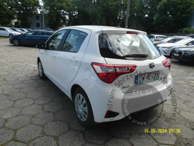 8 - Toyota Yaris Hybrid 100 Active 2019r. DW4ES23 UWAGA!! Pojazd znajduje się w lokalizacji: Katowice 40-689, Małachowskiego 16